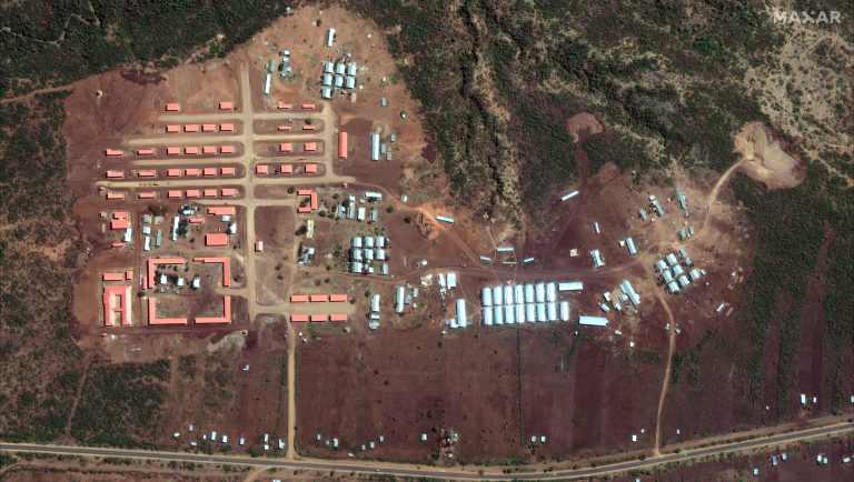 Una vista satellitare del campo di prigionia vicino a Mirab Abaya, in Etiopia, il 2 novembre. (Maxar Technologies)