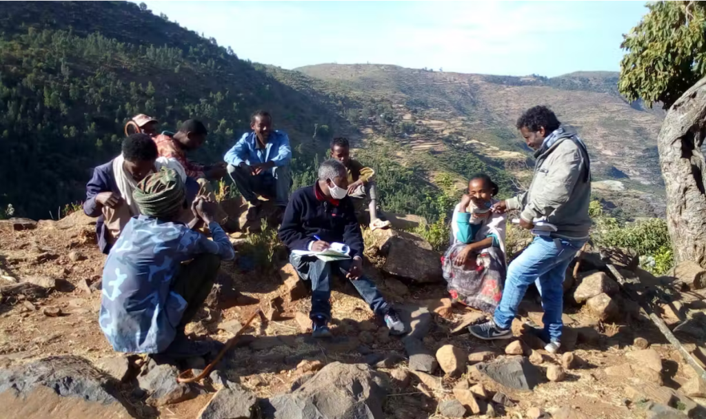  Interviste ai membri della comunità negli altopiani intorno a Dabba Selama. 