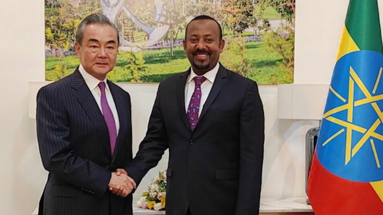 Cina ed Etiopia promettono una cooperazione più profonda mentre Wang Yi visita Addis Abeba